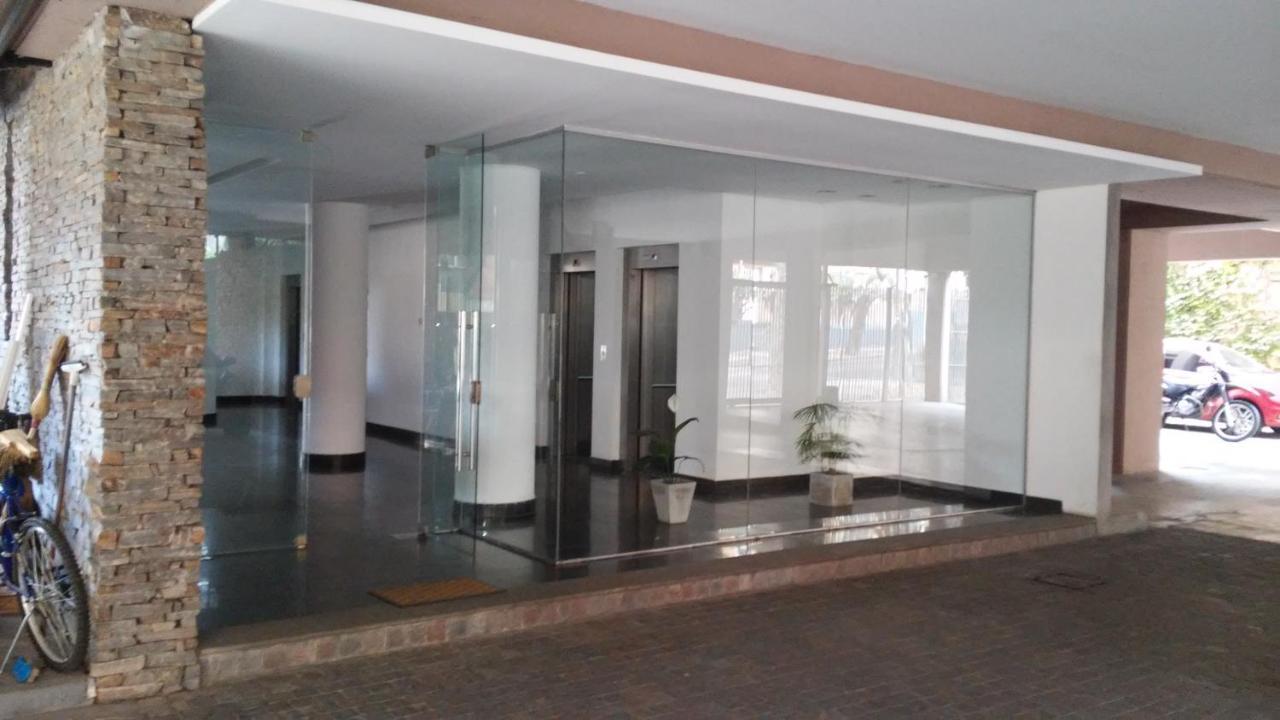400 Av Libertador Luminoso Amplio Piscina Cochera Seguridad 24 Hs San Fernando Exterior photo